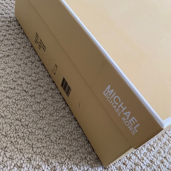 Michael Kors suede boots - Picture 12 of 14